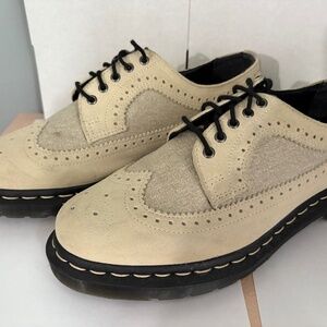 Womens Dr. Martens Tan Oxfords Leather 40eu US 9